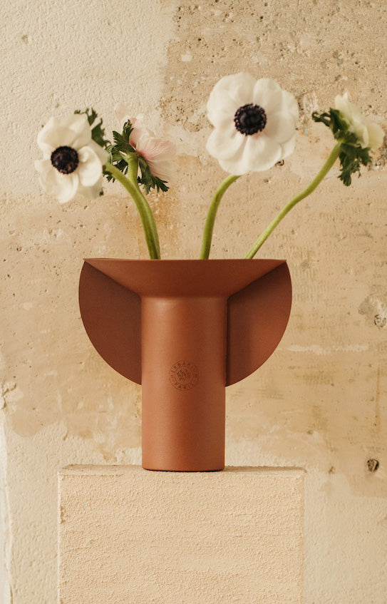 Vase Atlas